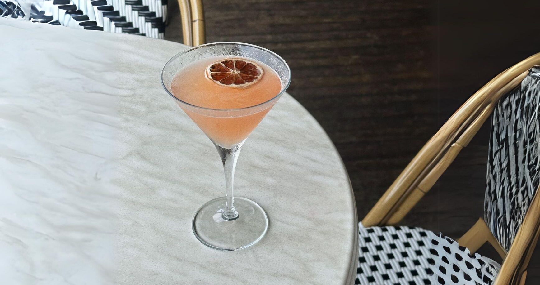 We tried Taylor Swift’s favourite cocktail. Here’s how to make it at home.